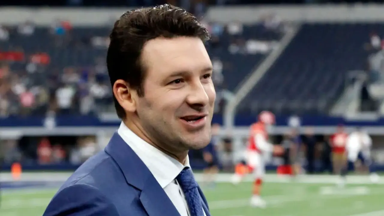 Is Tony Romo Married To Jerry Jones