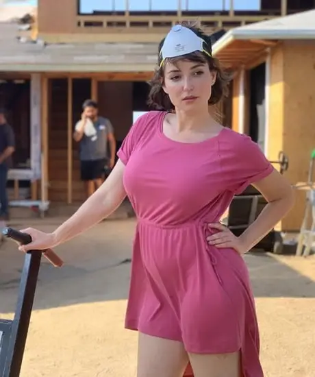 Milana Vayntrub Swimsuit