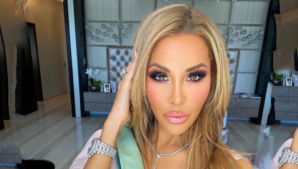 Lisa Hochstein Fragrance, Before Plastic Surgery, Perfume, Ethnicity ...