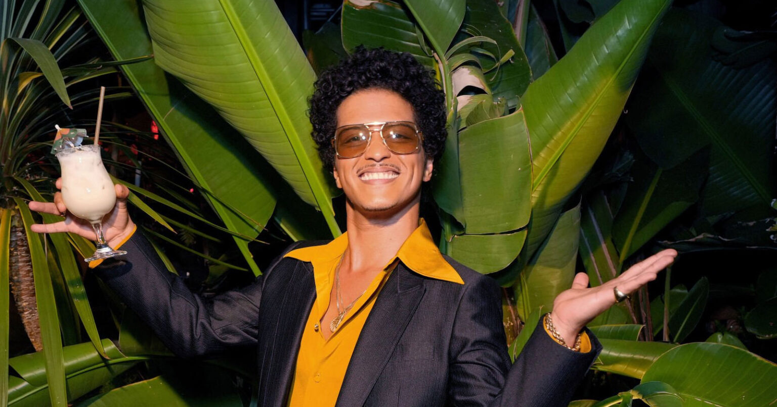 Bruno Mars A Musical Odyssey Ethnic Background, Family, Kids