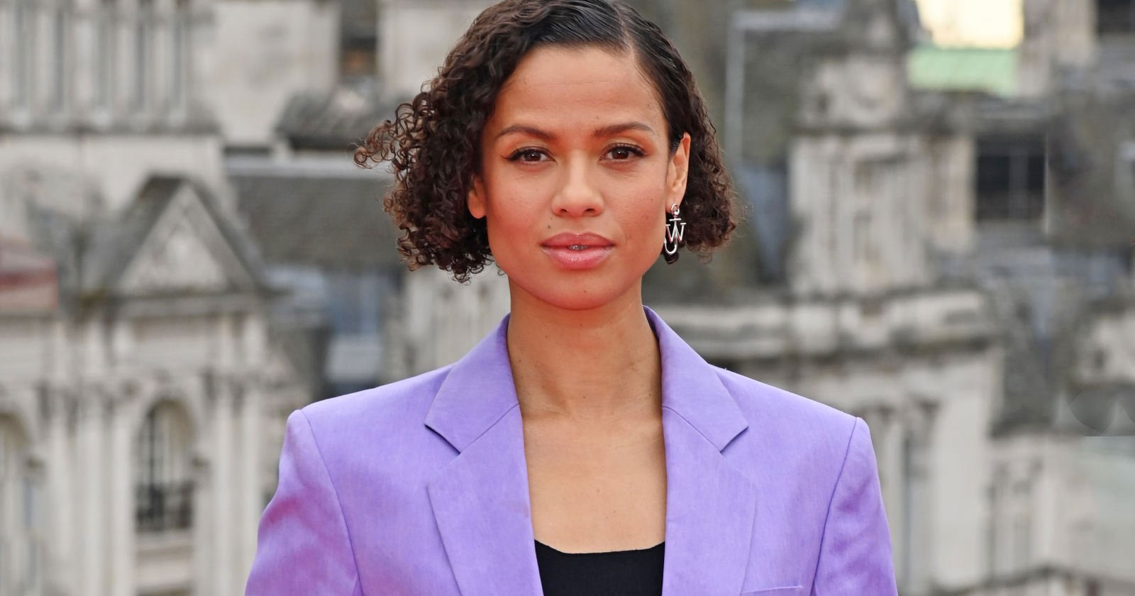 Gugu Mbatha-Raw Ethnicity, Body, Age, Height, Wiki, Relationships, Net Worth, Instagram, Age