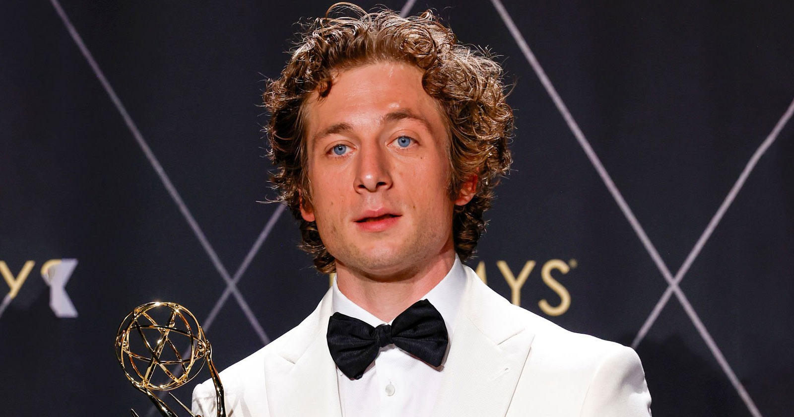 Jeremy Allen White: Ethnicity, Wikipedia, Net Worth, and Career