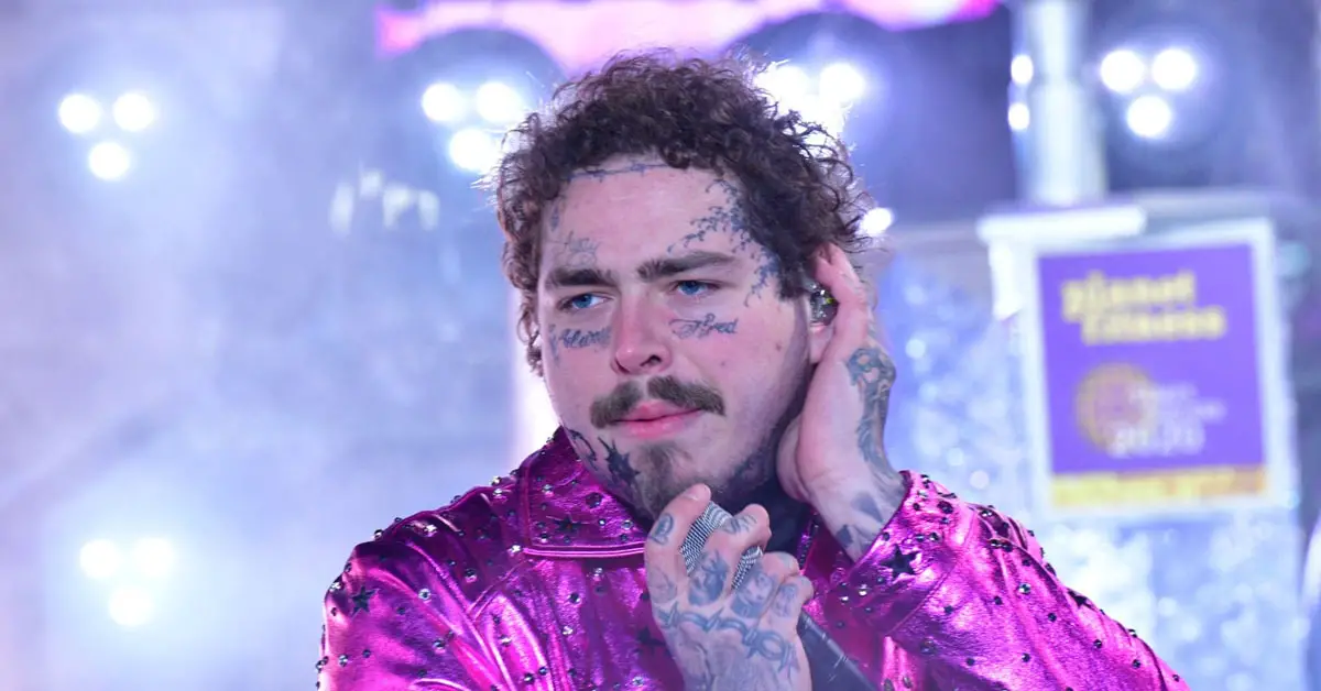 Post Malone Ethnicity, Wikipedia, Net Worth, Young, Nationality, Teeth, Career, Wife