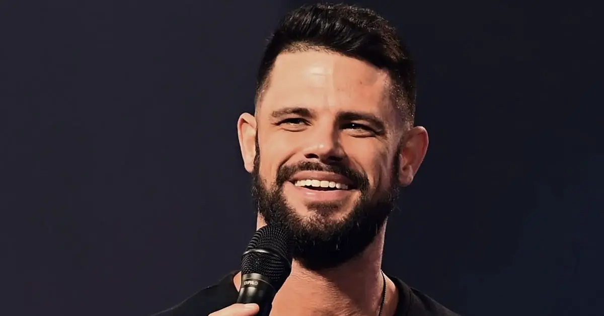 Steven Furtick Wiki, Ethnicity, Wikipedia, Age, New Book, Net Worth, House, Career, Family, Books, Quotes