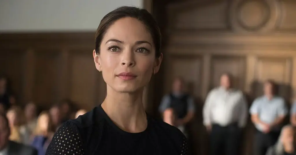 Kristin Kreuk Ethnicity, Bio, Wiki, Age, Net Worth, Height, Career