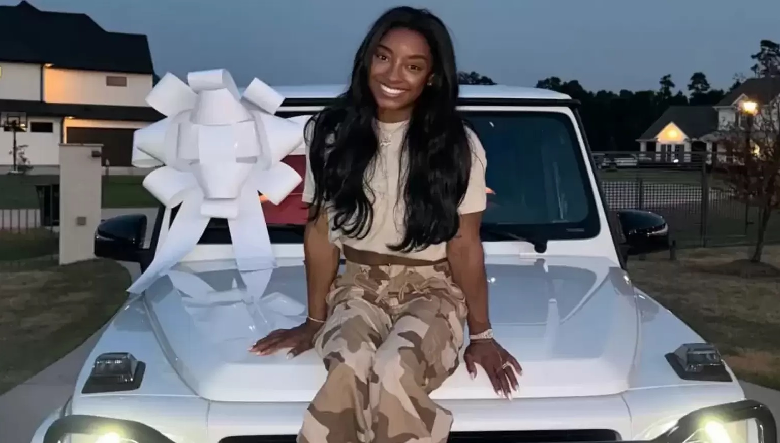 Simone Biles treats herself to a new Mercedes-Benz G550