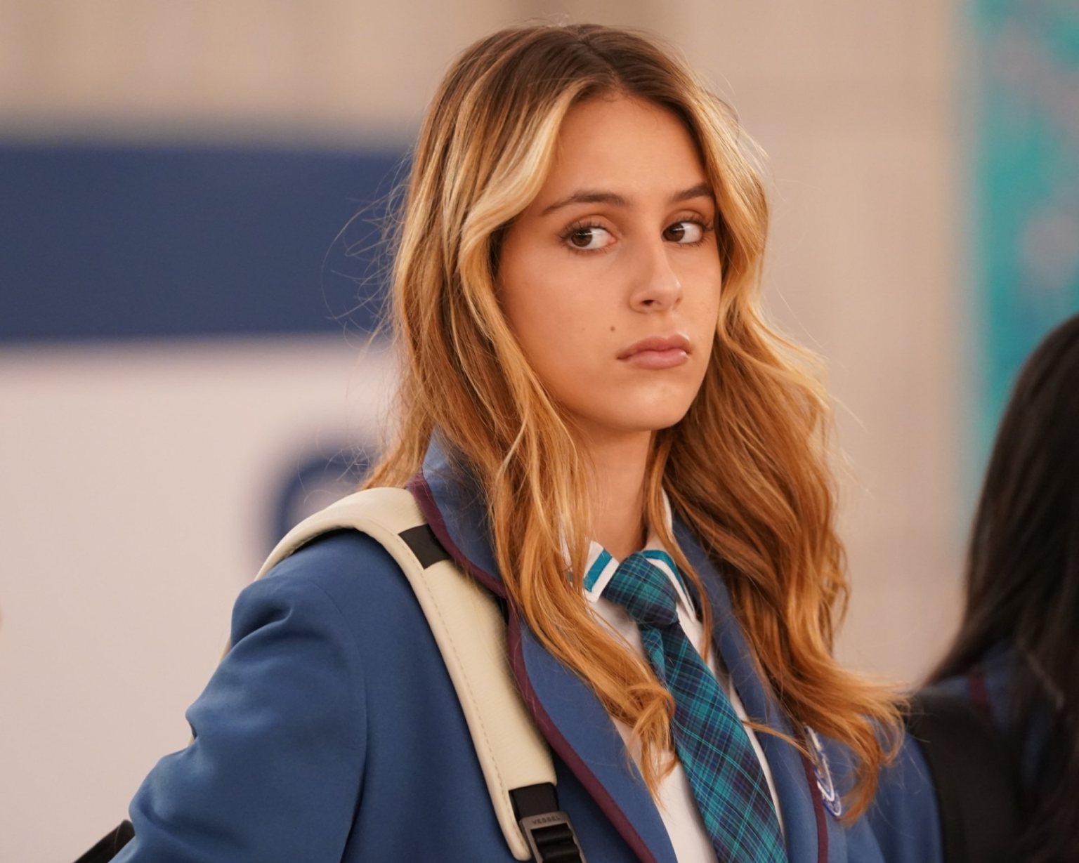 Nell Verlaque Rising Star, Bio, Age, Height, Net Worth Aitechtonic