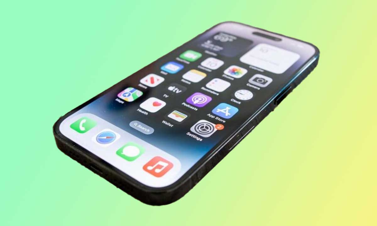 How to unhide apps on an iPhone