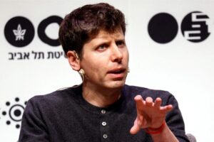 GPT-5 Launch Fails as OpenAI Bets Trillions on Data Centers
