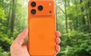 iPhone 17 Pro Max Cosmic Orange Turns Pink