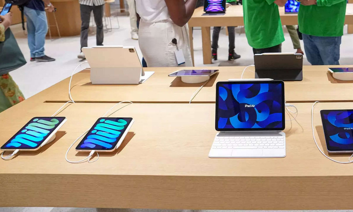 Apple Cuts iPhone 17 Cashback in India