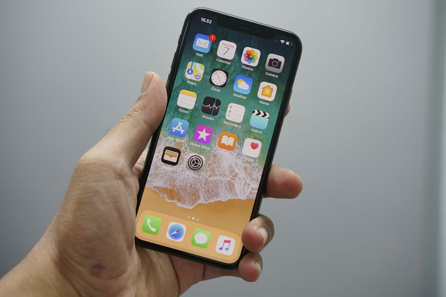 iPhone 18 Pro Leak Reveals Smaller Dynamic Island