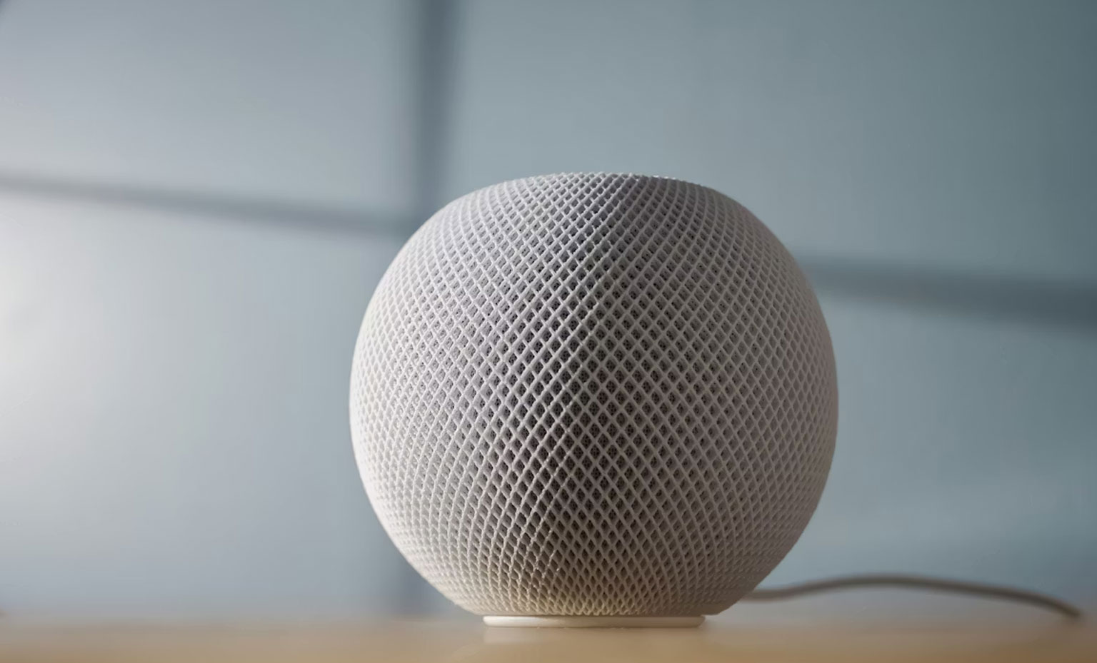 Apple’s Siri Overhaul Hits Roadblocks in Internal Testing