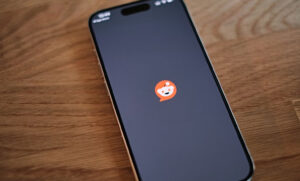 Reddit & AI Search Transform Brand Discovery Online