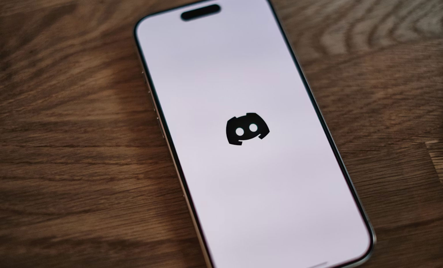 how to hide text in Discord