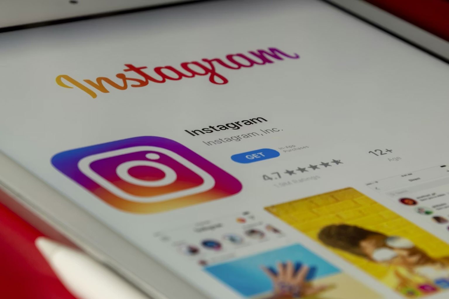How to Post an Instant on Instagram - Aitechtonic